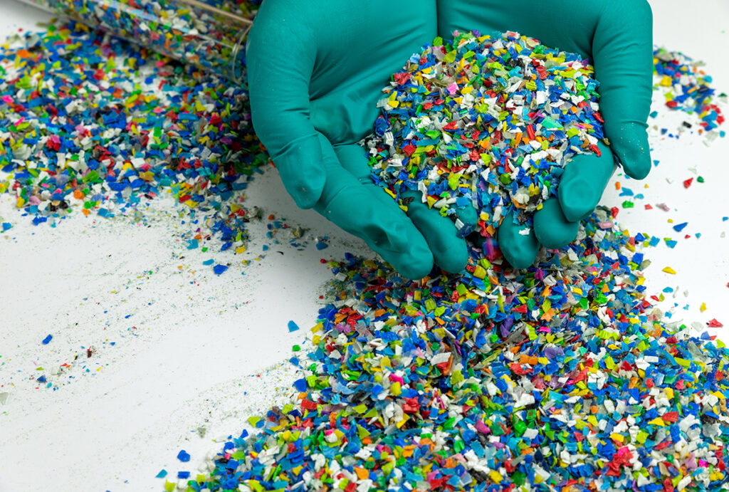 Mixed plastic waste target of upcycling process to cut waste, emissions