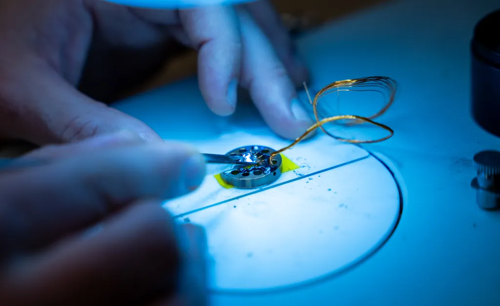 For Zack Rehfuss, high-pressure physics makes diamonds